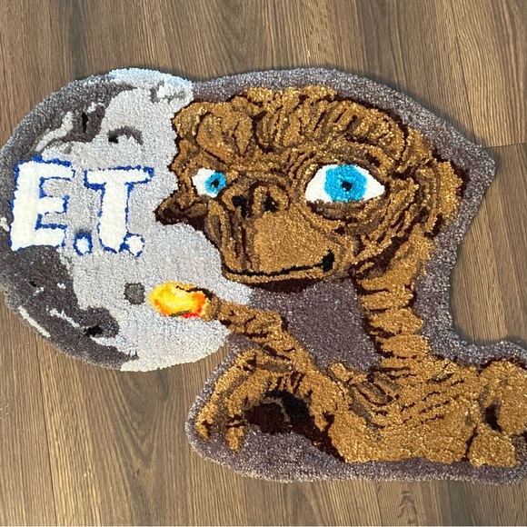 Custom hand tufted E.T. Themed area rug